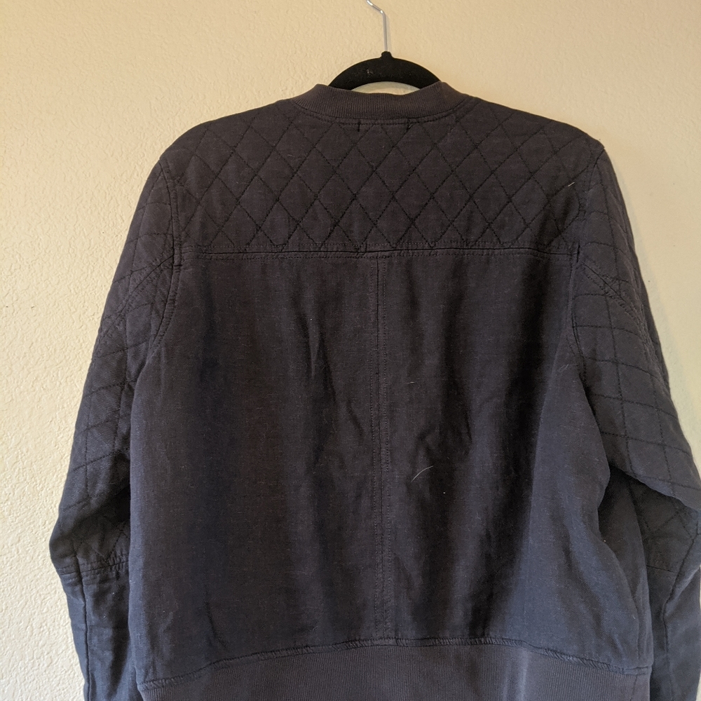Light weight jacket - Picture 3 of 5